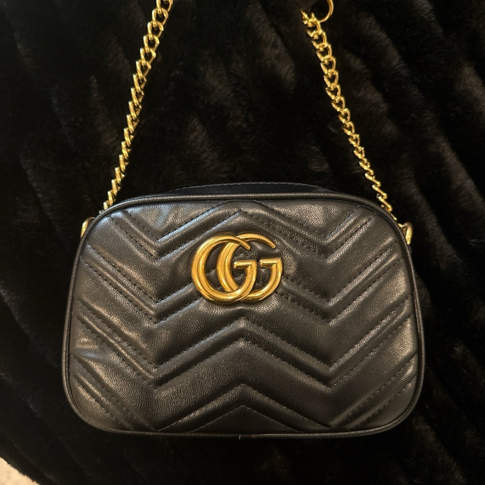 Gucci Black Chevron Leather Crossbody with Gold Double G